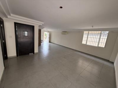 137960 - Brisas del golf - houses