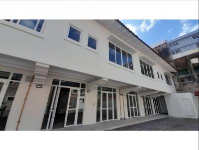 138173 - Casco antiguo - commercials