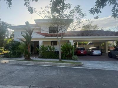 138544 - Camino de cruces - houses