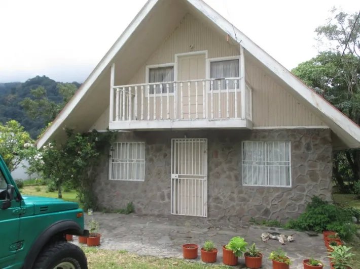 Atractivo y asequible casa en volcan
