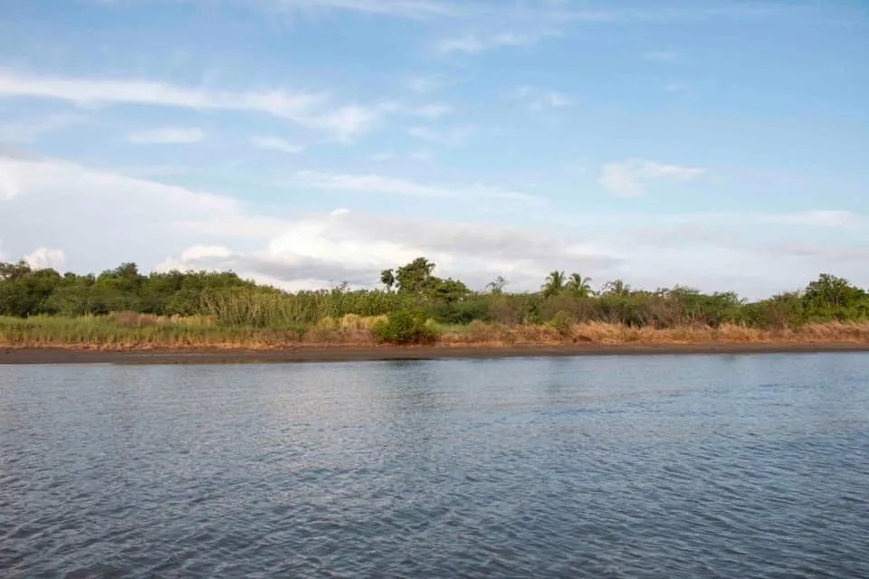 Se vende lote en la playa de lagartero, veraguas