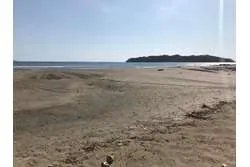 Se vende lote frente a playa en santa catalina, panama