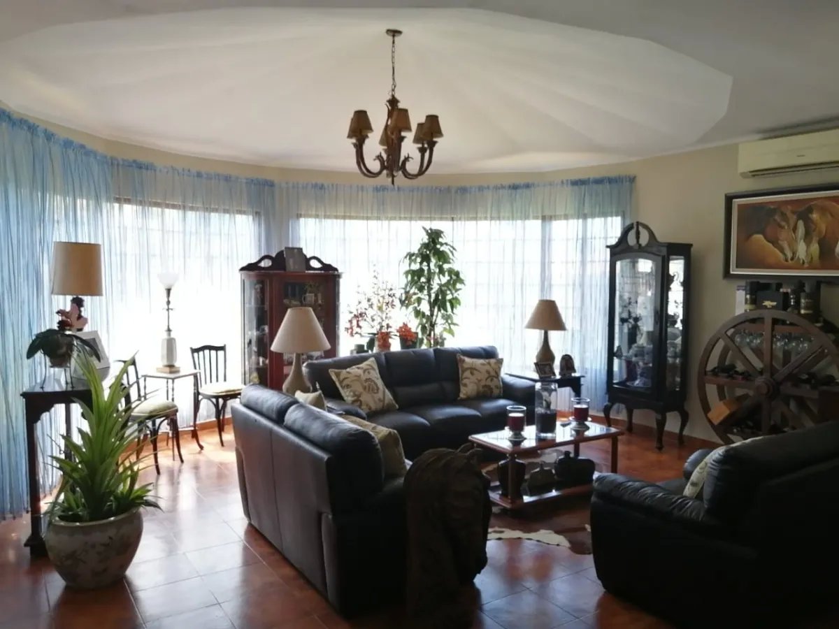 Casa unifamiliar en venta en aguadulce