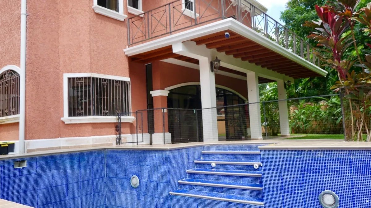 *** casa en venta en clayton village, una residencia privilegiada. ***
