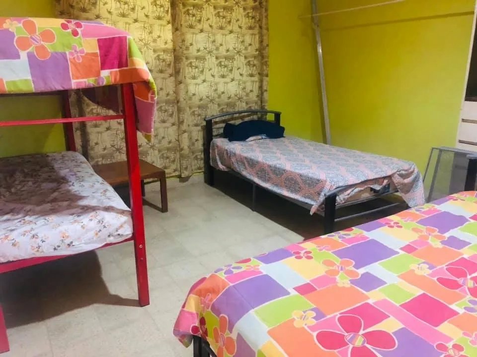 Se alquila casa  de 3 habitaciones en santa clara, rio hato, panama