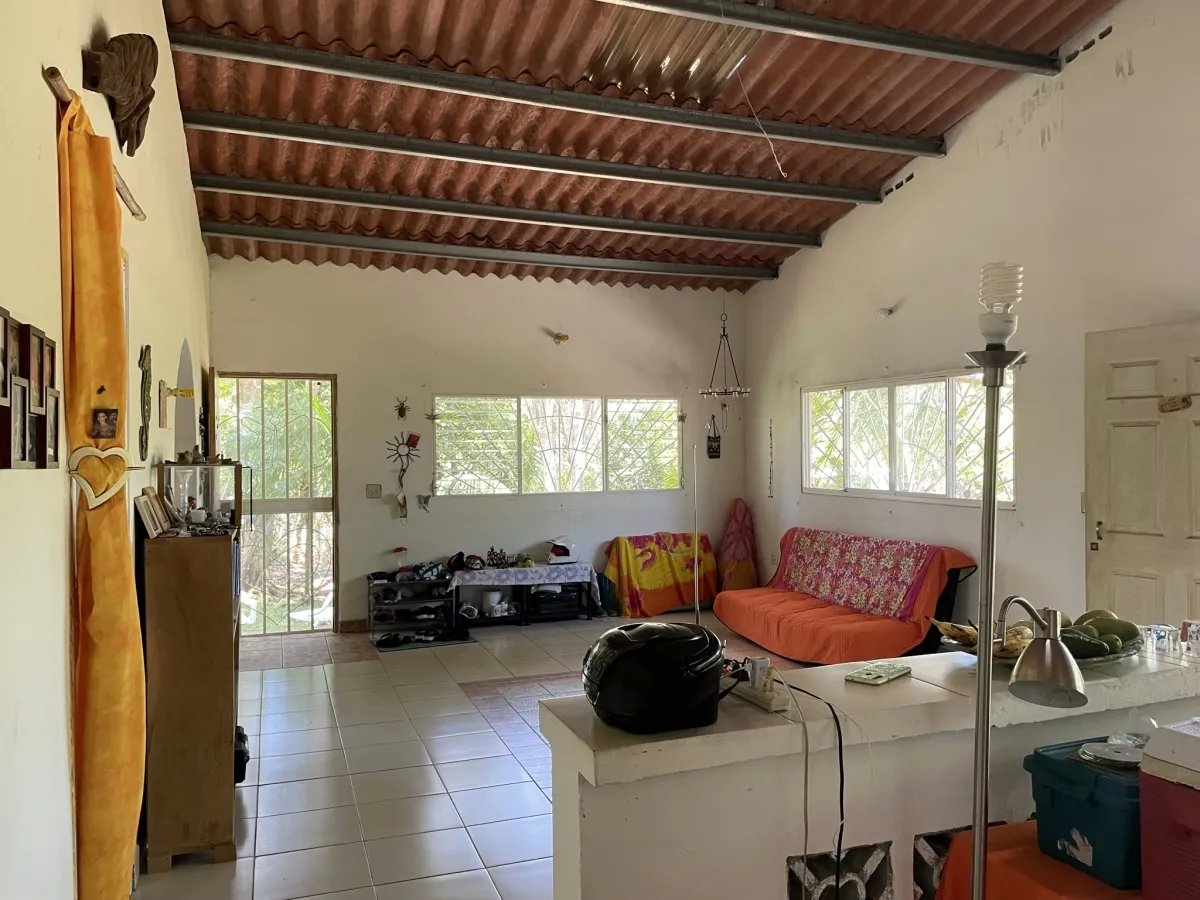 Casa asequible con potencial en gualaca - con opcion de financiamiento...