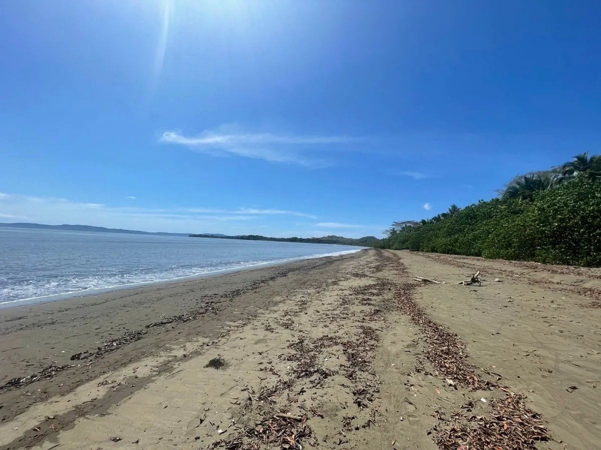 Se vende lote de 2600 metros cuadrados, lago bay, veraguas; cerca de s...