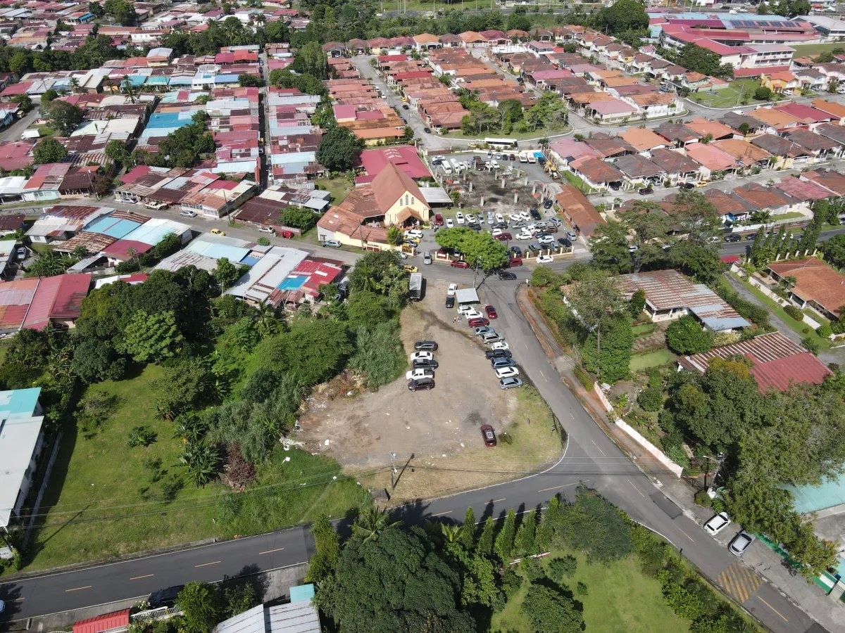 Se vende terreno en las cumbres, panamá