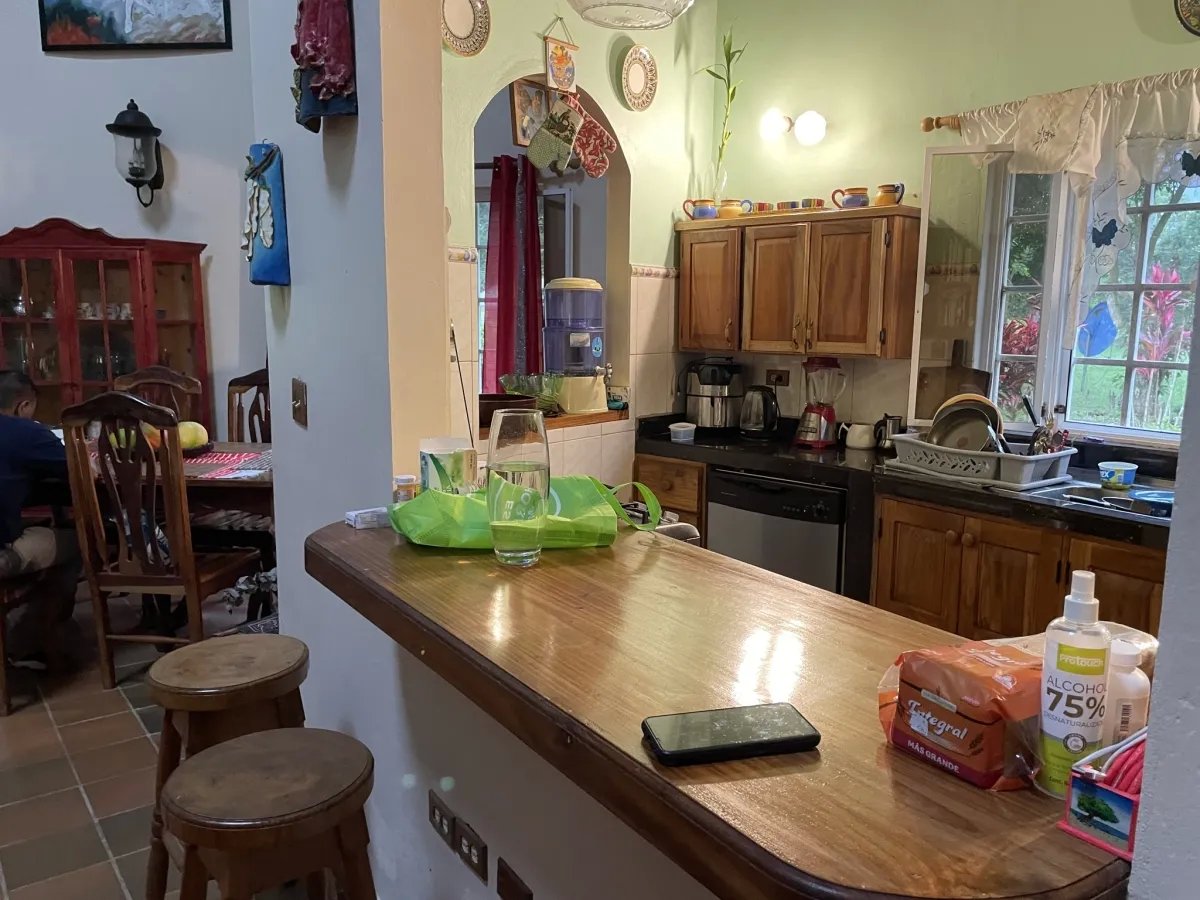 Alegre casa familiar en un gran terreno cerca de dolega