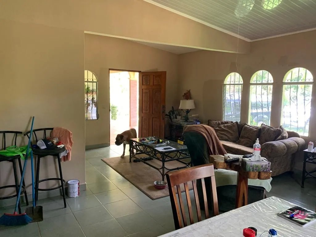 Casa frente al mar en venta, playa torio, veraguas.