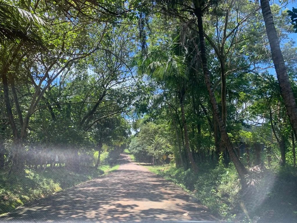Se vende propiedad de casi 1,000 metros de terreno, en  el centro de santa catalina, veraguas, panamá