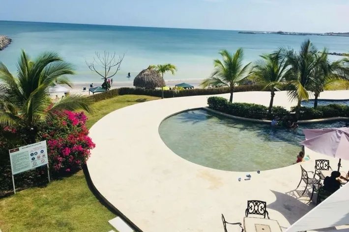 Se vende apartamento de playa en ensenada, san carlos