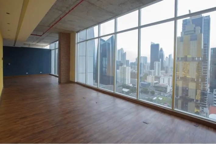 Venta de oficina en área bancaria, obarrio