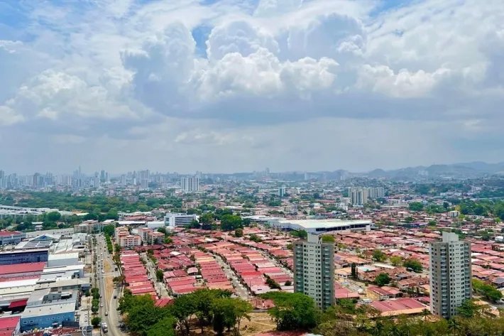 Venta de apartamento en costa del este - ph top towers