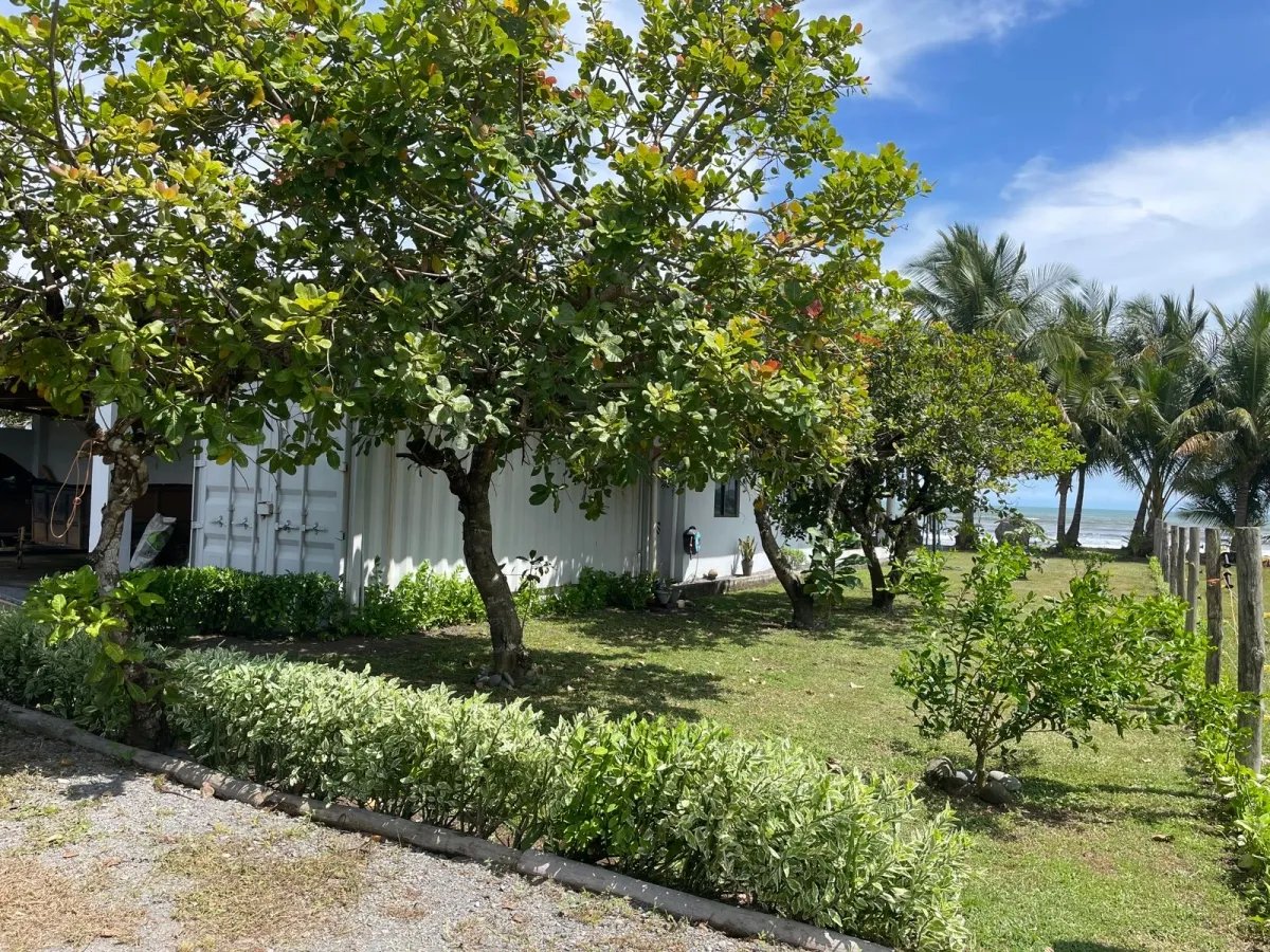Casa de playa autosuficiente con una hectárea de terreno