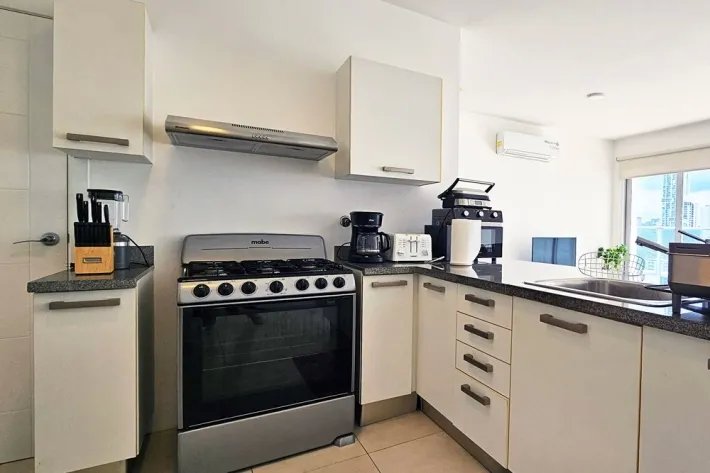 Venta de apartamento en ph waters on the bay, avenida balboa