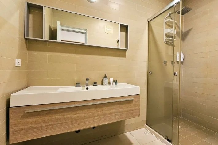 Venta de apartamento en ph waters on the bay, avenida balboa