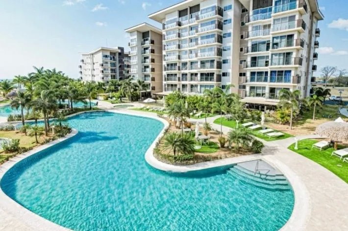 Venta de apartamentos en ph aires del mar, playa caracol, panamá