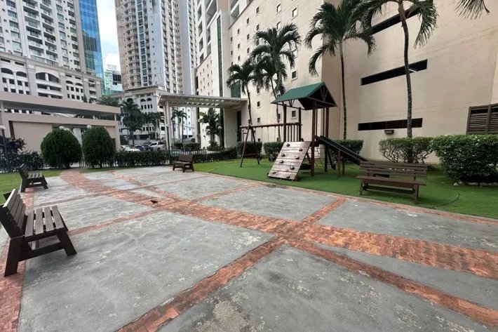 Alquiler de apartamento amoblado en punta pacífica, panamá