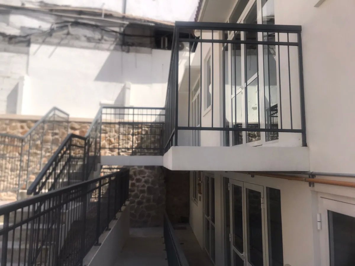 Alquiler de locales comerciales para restaurantes o bares en el callejón de soná, casco antiguo