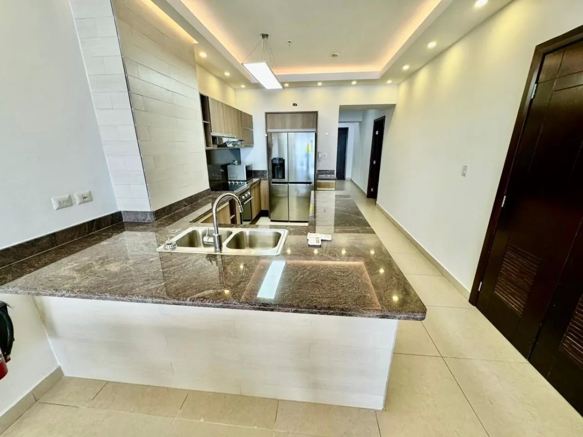 Venta de apatamento amoblado en ph rivage, ave. balboa