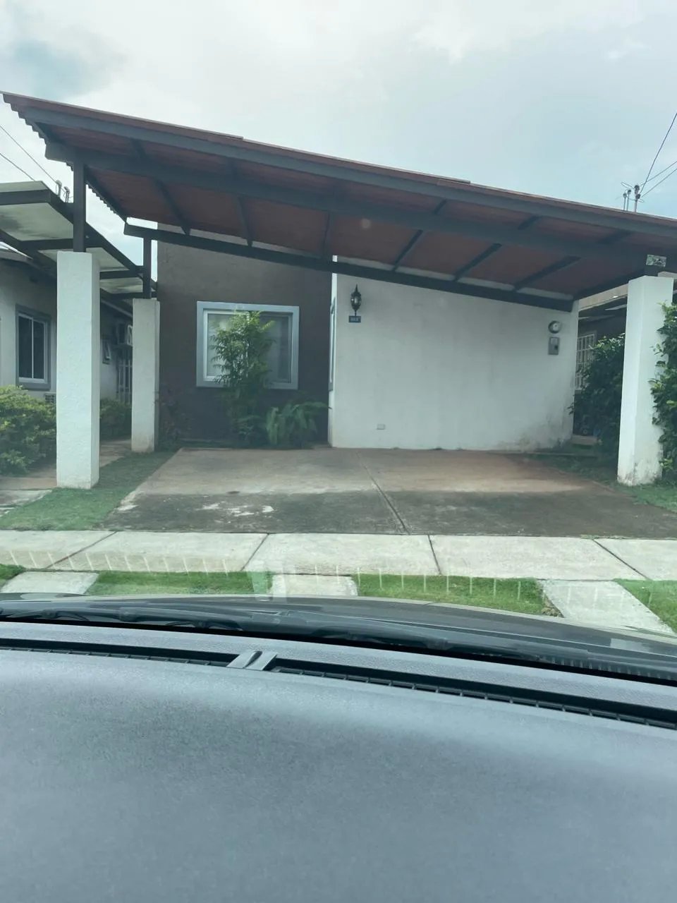 Venta de amplia casa en arraiján