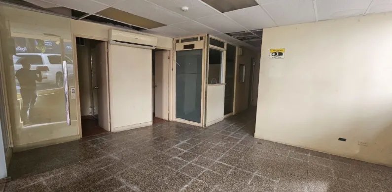 Venta de local comercial en bella vista