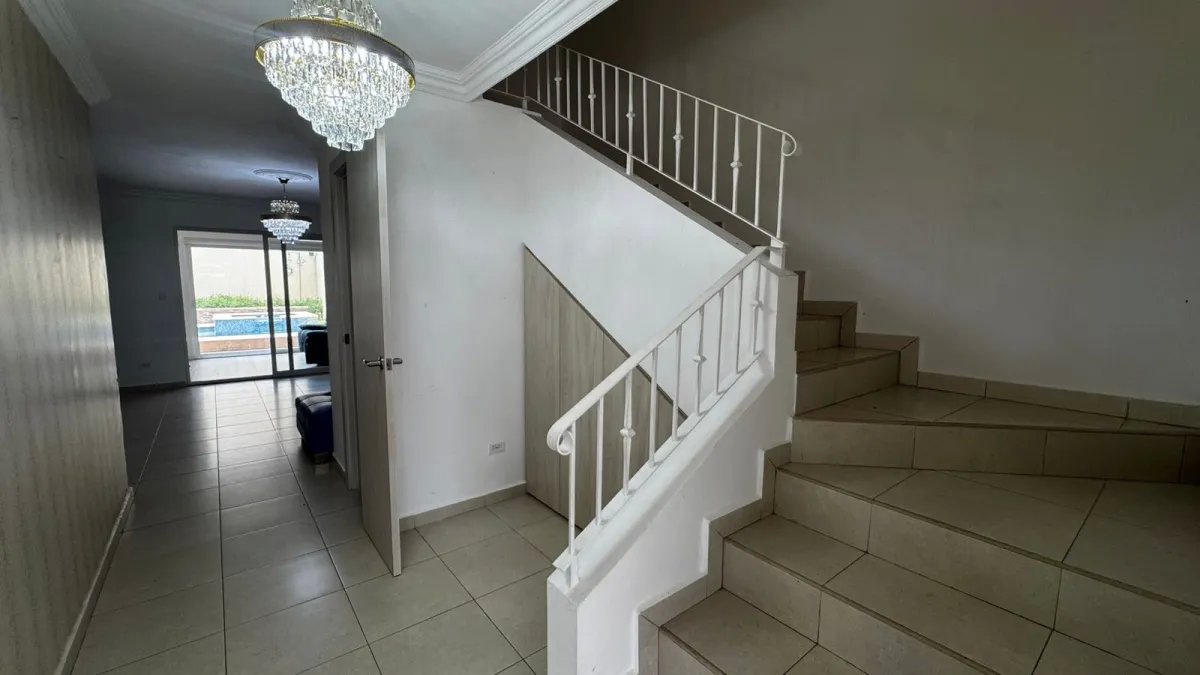 Venta de casa en ph villa tivolii, villas del golf
