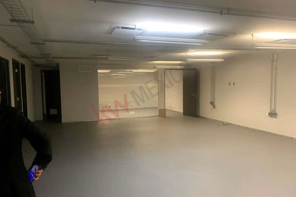 Oficina en renta en el  edificio corporativo