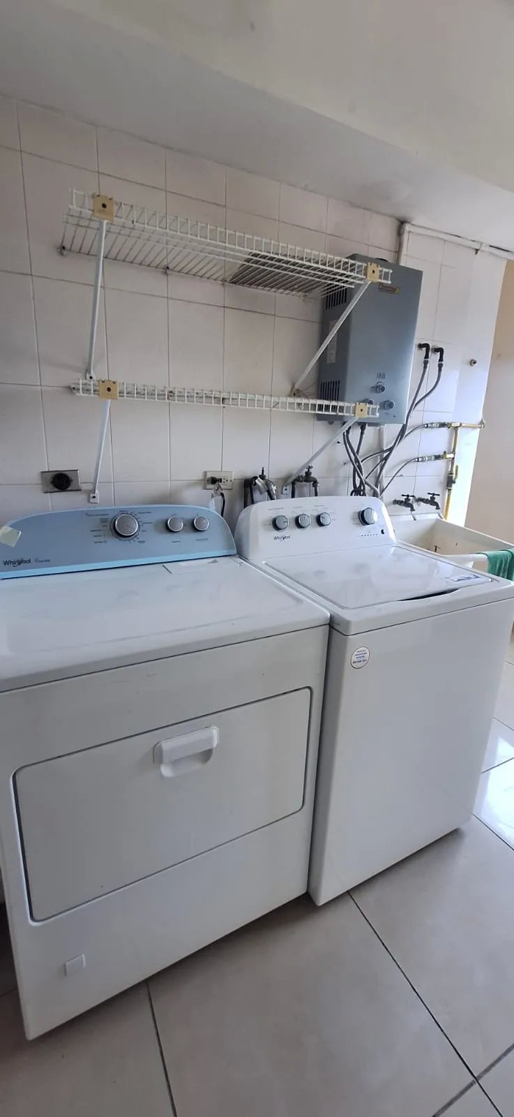 Venta/alquiler de apartamento en ph mirador del golf  altos del golf