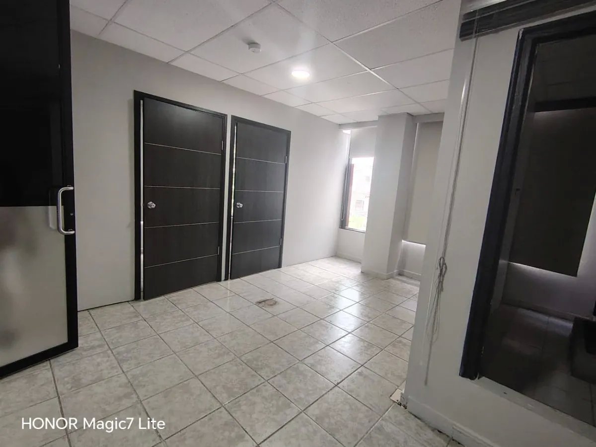 Alquiler de oficina 525 m2 en edificio beta continental, obarrio