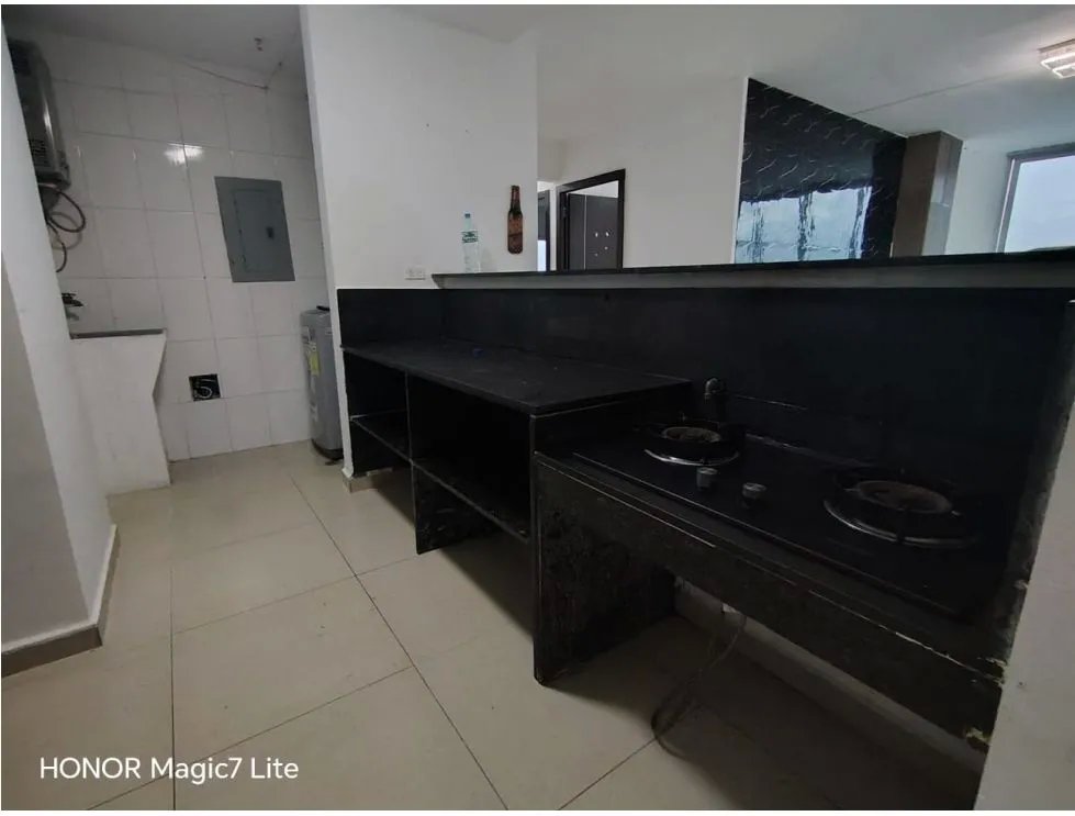 Alquiler de apartamento en ph macedonia towers, pueblo nuevo