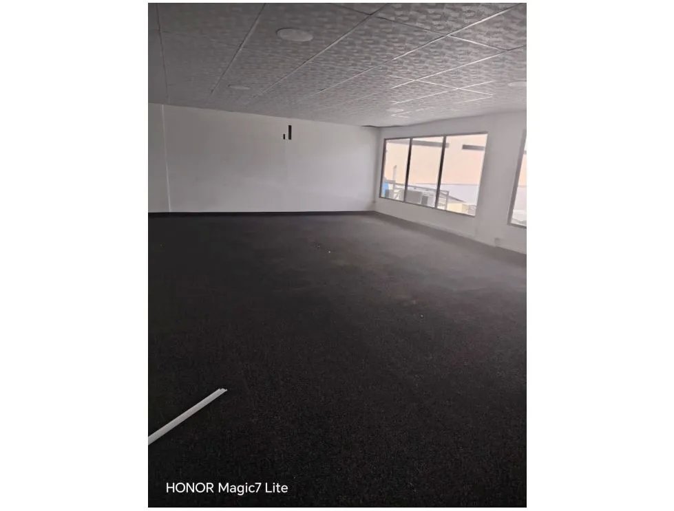 Alquiler de oficina 785m2 en edificio beta continental, obarrio