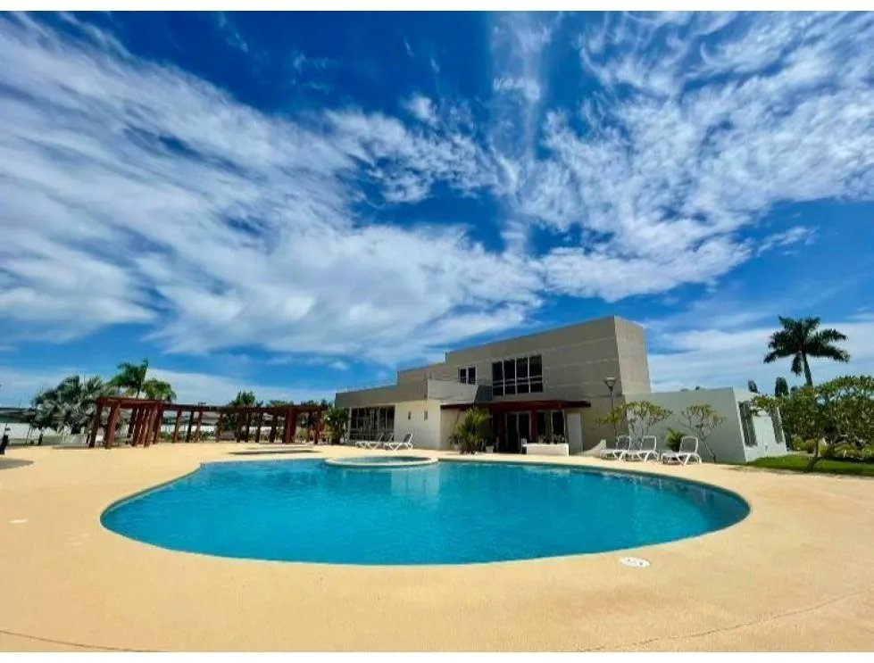 Alquiler de casa en villa sur residences, costa sur
