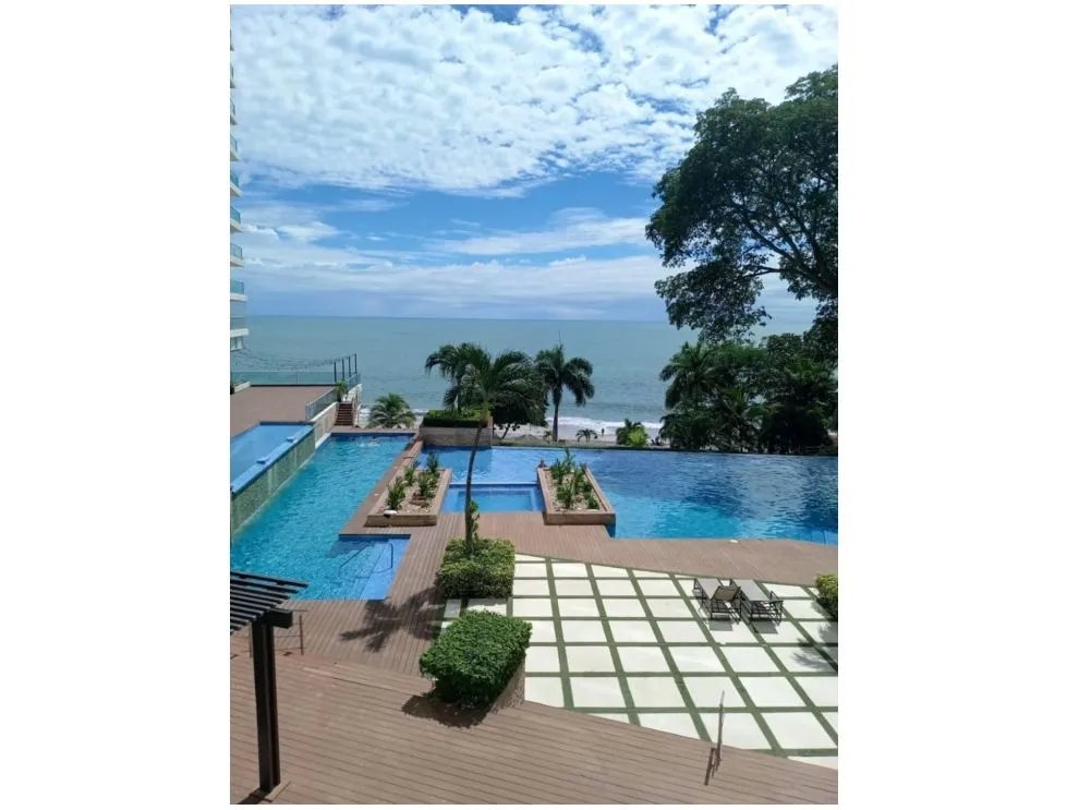 Venta/alquiler de apartamento en ph bahía serena, nueva gorgona