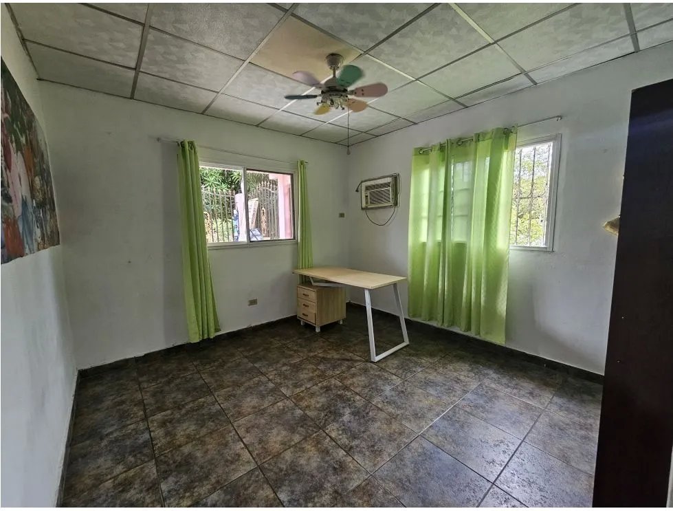 Alquiler de casa en barriada los pinos, las tablas
