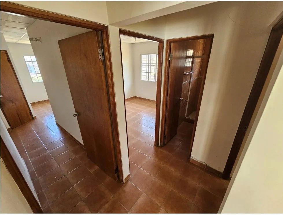 Venta/alquiler de casa en brisas de guayacanes, chitré