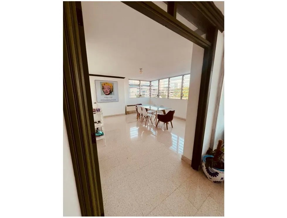 Venta de apartamento en edificio tiquiyoli, el cangrejo