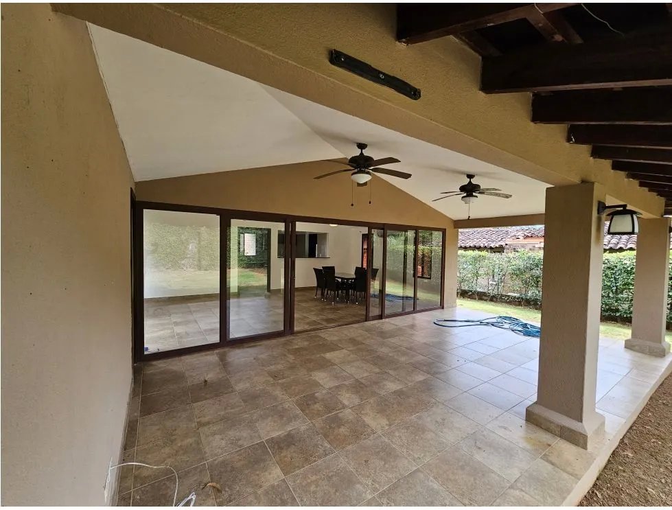 Alquiler/venta de casa en residencial cubitá, chitré