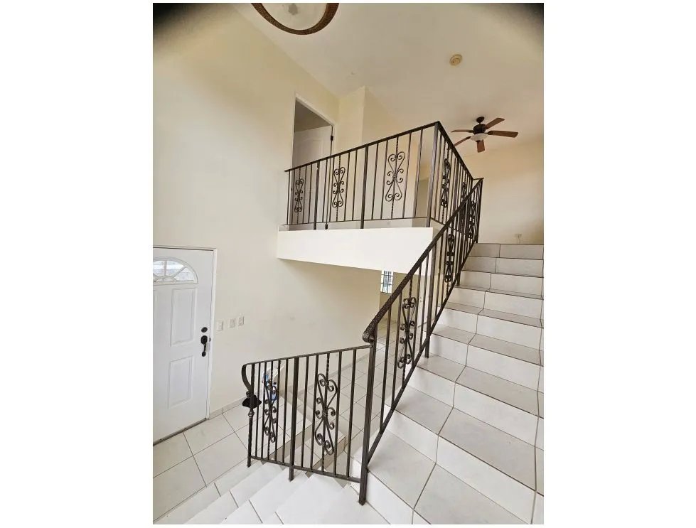 Venta/alquiler de casa en villas del golf, chitré