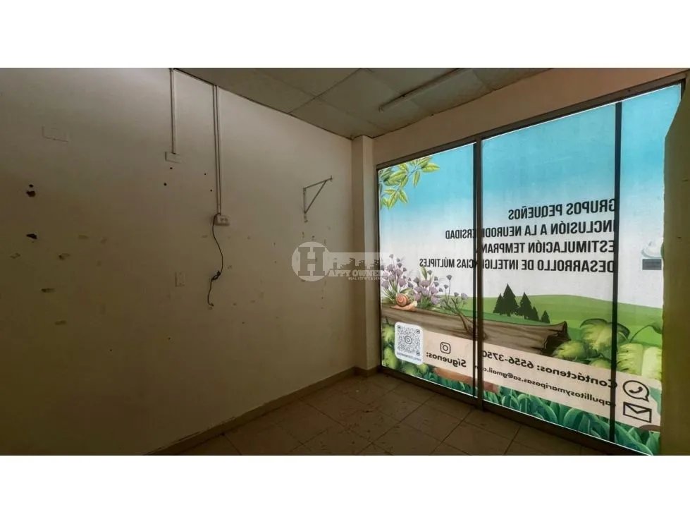 Se alquila local comercial en albrook