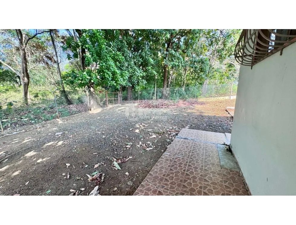 Venta de casa en el cocal de las tablas.