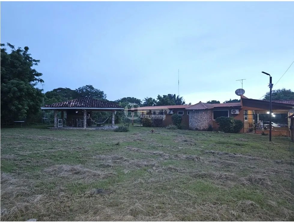 Venta/alquiler de casa en las tablas