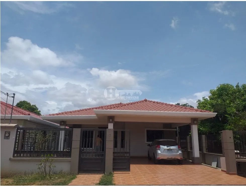 Venta de casa en urbanizacion villa salvadora, chitré