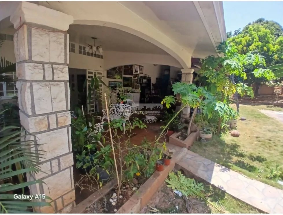 Venta de casa en urbanización el vigía, chitré