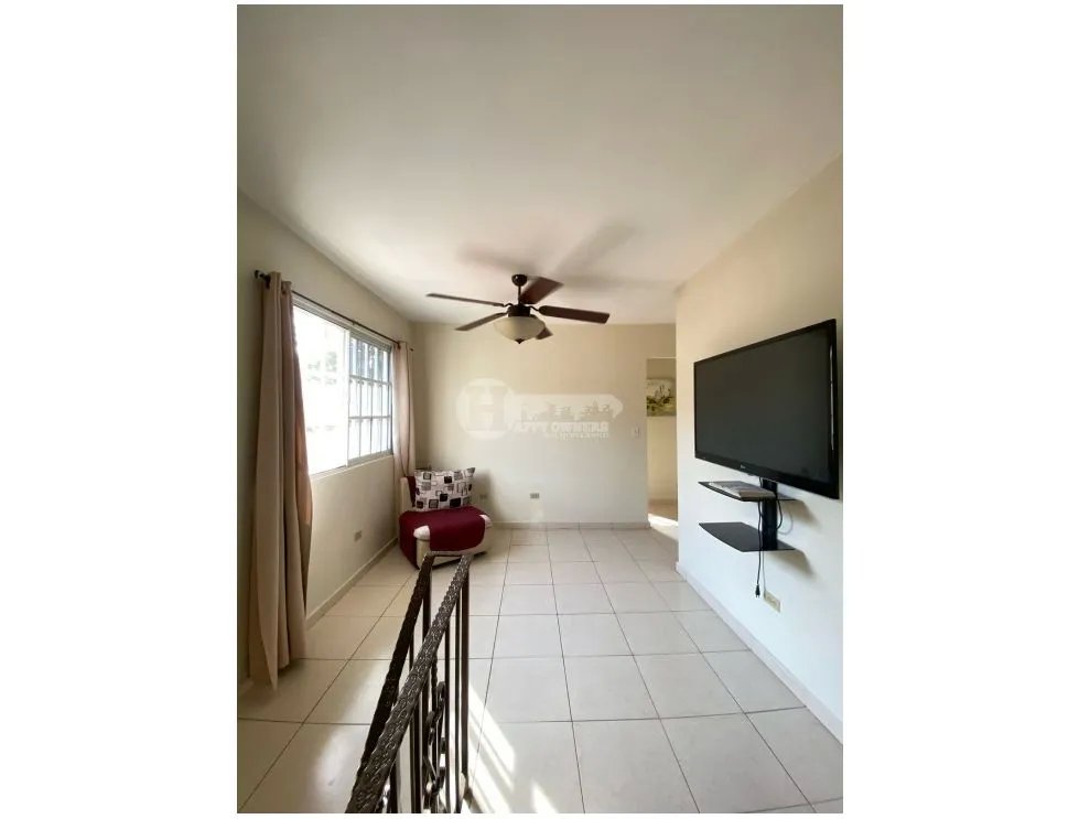 Venta de casa en villas del golf, chitré