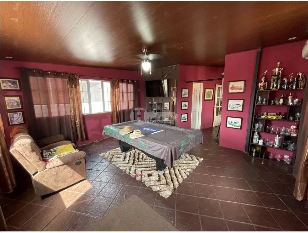 Venta de casa en villas de cerro lindo, san miguelito
