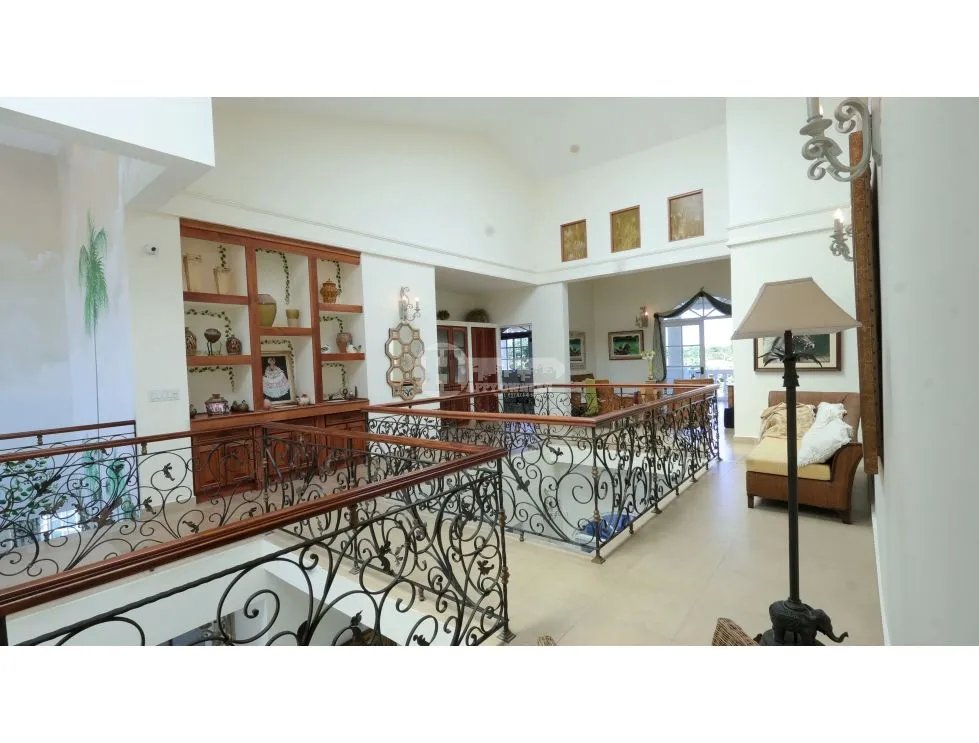 Venta de casa de playa en coronado, club de golf.