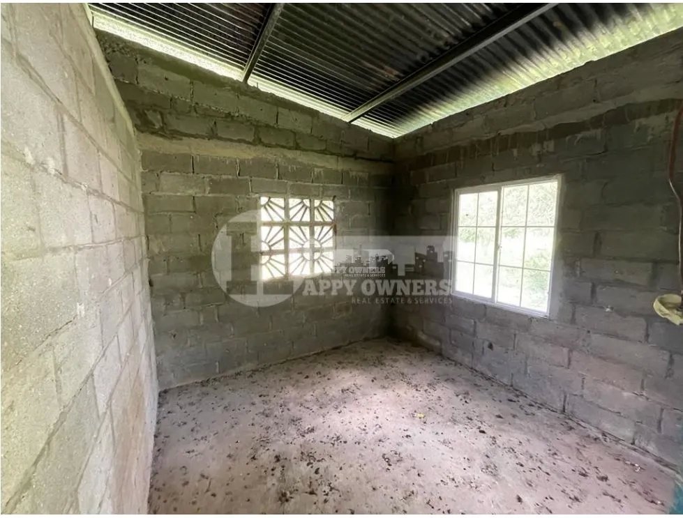 Venta de casa con terreno en guararé