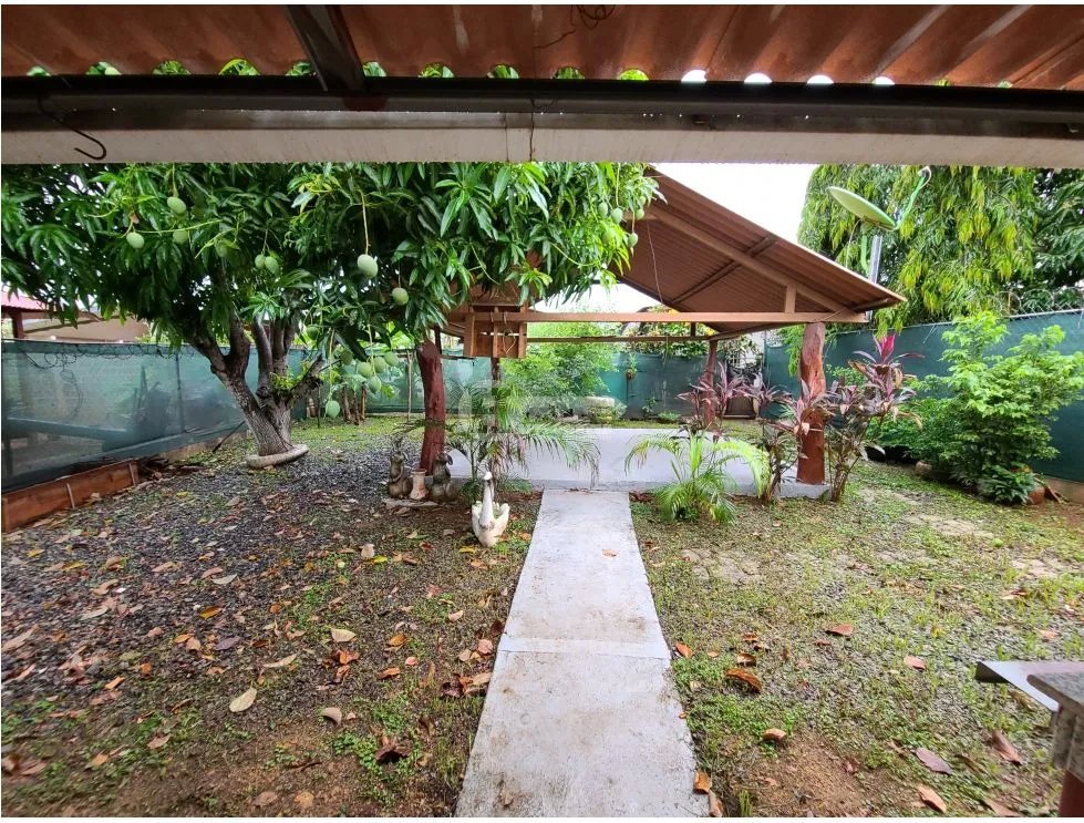Se vende en urbanización marimar, la arena de chitré herrera